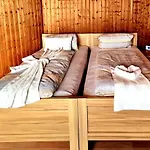 Apartman Ruhige Freistehender Mit Parkplatz *
