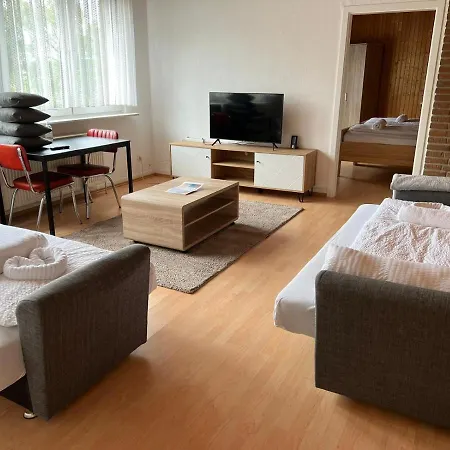 Ruhige Freistehender Mit Parkplatz 아파트 벡쿰