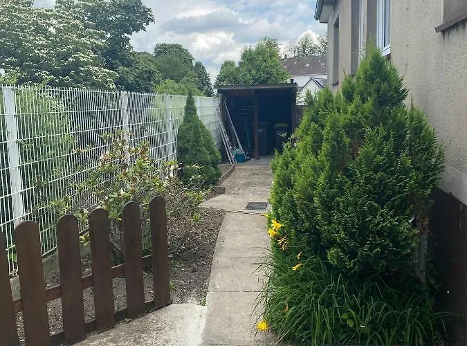 Ruhige Freistehender Mit Parkplatz Beckum